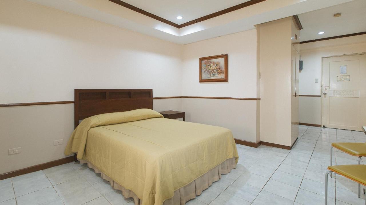 Garden Plaza Hotel Manila Zewnętrze zdjęcie